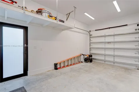2521 SW 105th Avenue Miami FL 33165