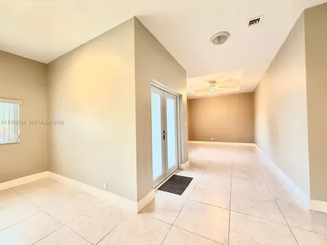 14 SW 7th Avenue Dania Beach FL 33004