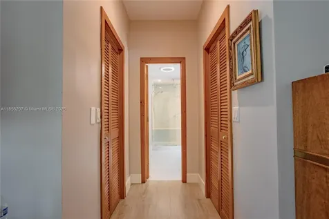 510 Birchwood Way Weston FL 33326