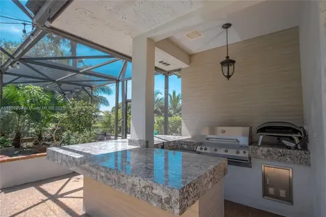 510 Birchwood Way Weston FL 33326