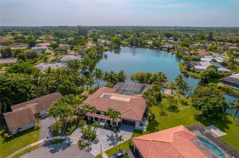 510 Birchwood Way Weston FL 33326