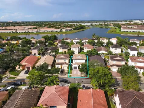 1525 SE 20th Place Homestead FL 33035