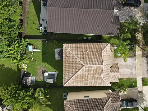 1525 SE 20th Place Homestead FL 33035