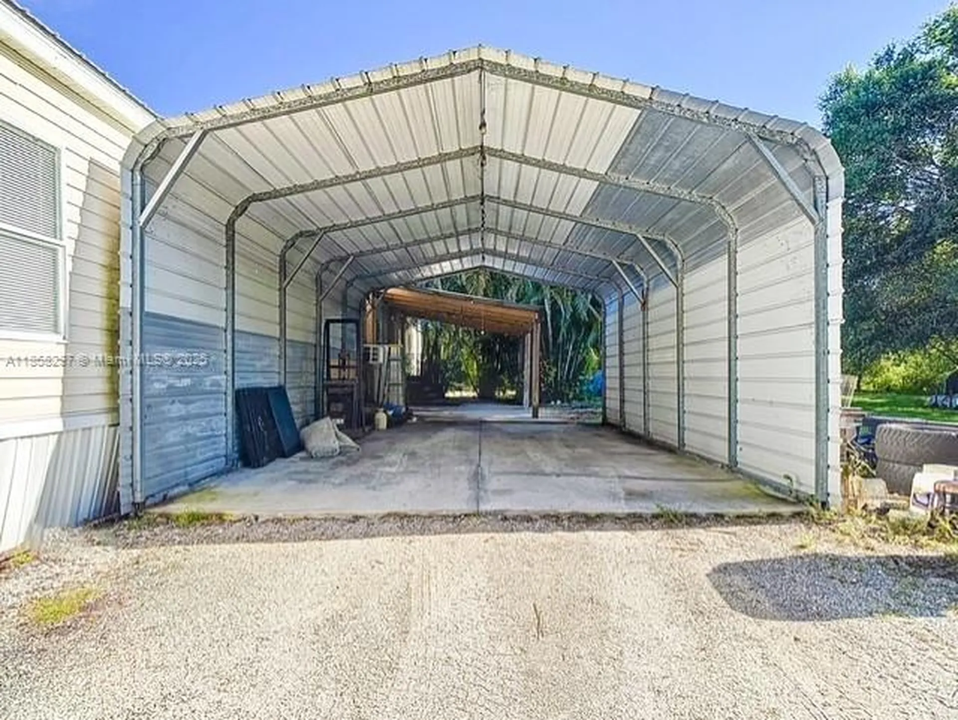 1320 Seminole Avenue Other City - In The State Of Florida FL 33935