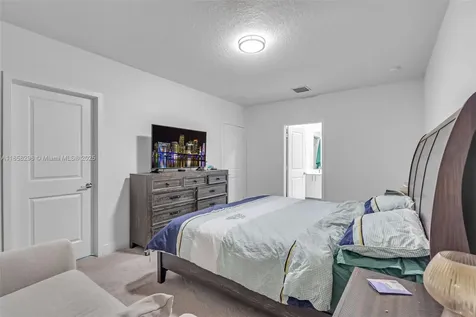4450 NW 83rd Parkway Doral FL 33166