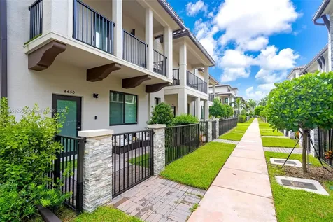 4450 NW 83rd Parkway Doral FL 33166
