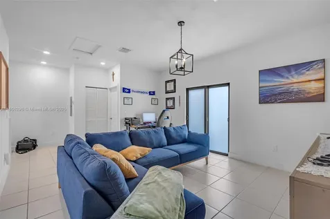 4450 NW 83rd Parkway Doral FL 33166
