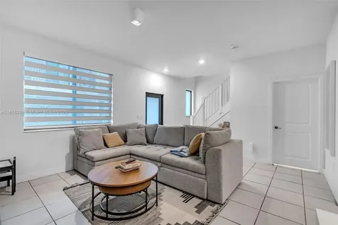 4450 NW 83rd Parkway Doral FL 33166