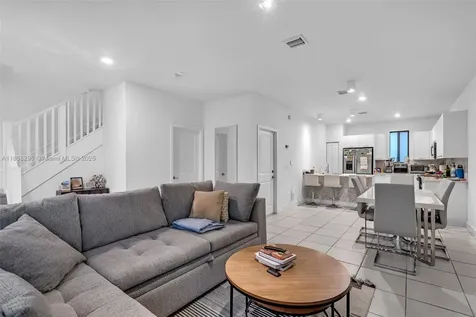 4450 NW 83rd Parkway Doral FL 33166