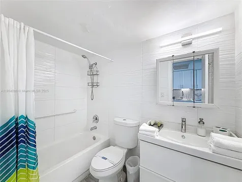 19201 Collins Avenue Sunny Isles Beach FL 33160