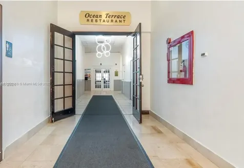19201 Collins Avenue Sunny Isles Beach FL 33160