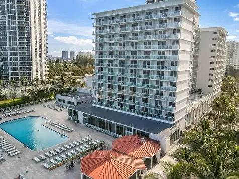 19201 Collins Avenue Sunny Isles Beach FL 33160