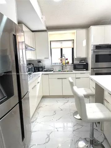 11266 SW 33rd Street Miami FL 33165