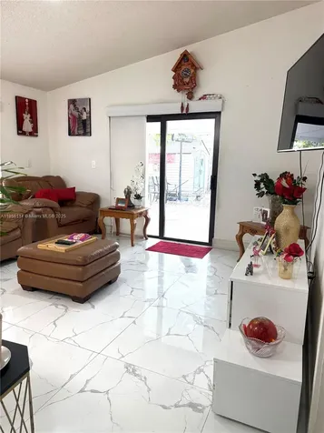 11266 SW 33rd Street Miami FL 33165