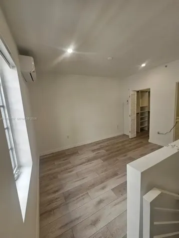 1610 Euclid Avenue Miami Beach FL 33139