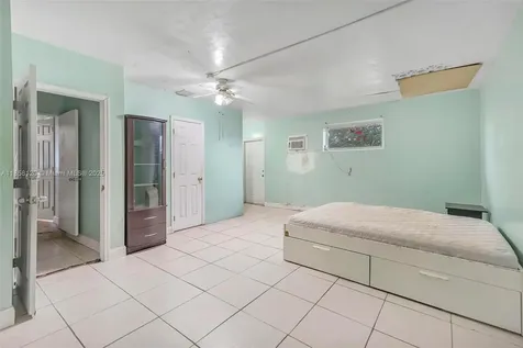 5520 Johnson Street Hollywood FL 33021