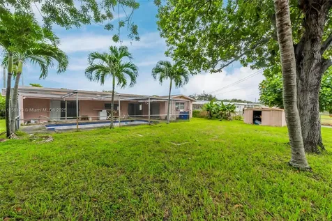 5520 Johnson Street Hollywood FL 33021
