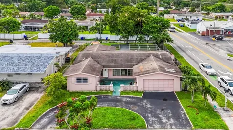 5520 Johnson Street Hollywood FL 33021