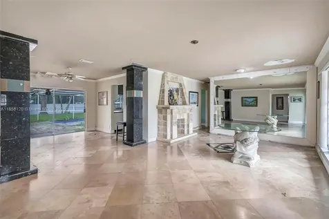 5520 Johnson Street Hollywood FL 33021