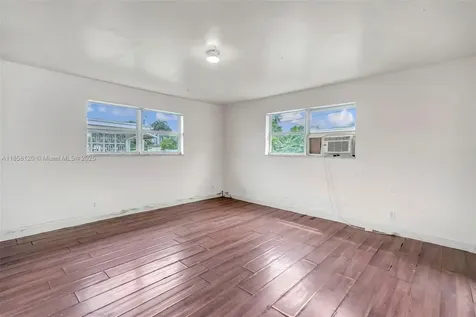 5520 Johnson Street Hollywood FL 33021