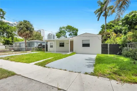 1021 NW 20th Avenue Miami FL 33125