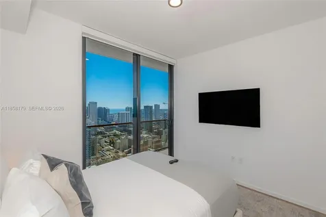398 NE 5th Street Miami FL 33132