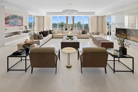 7133 Fisher Island Drive Miami Beach FL 33109