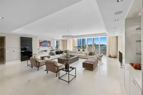 7133 Fisher Island Drive Miami Beach FL 33109