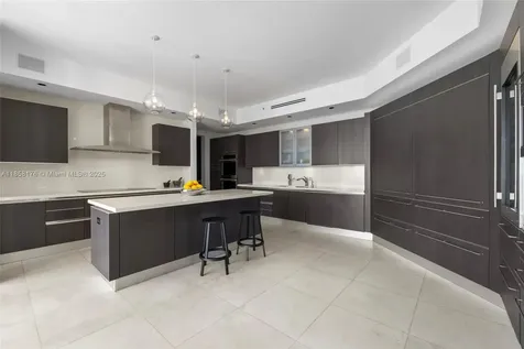 7133 Fisher Island Drive Miami Beach FL 33109