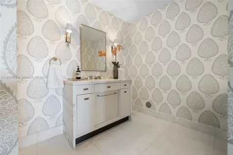 7133 Fisher Island Drive Miami Beach FL 33109