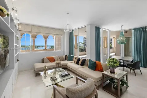 7133 Fisher Island Drive Miami Beach FL 33109