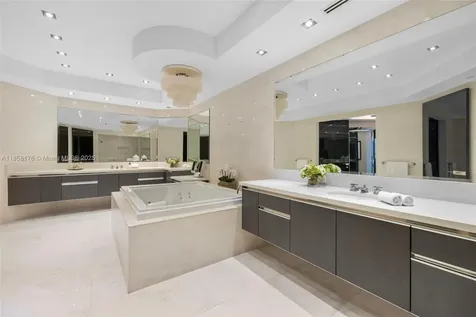 7133 Fisher Island Drive Miami Beach FL 33109