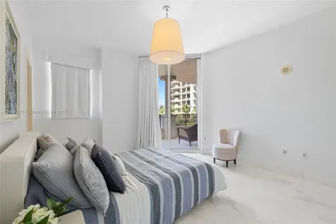 7133 Fisher Island Drive Miami Beach FL 33109