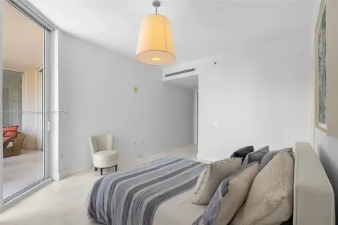 7133 Fisher Island Drive Miami Beach FL 33109