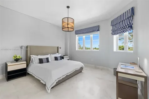 7133 Fisher Island Drive Miami Beach FL 33109