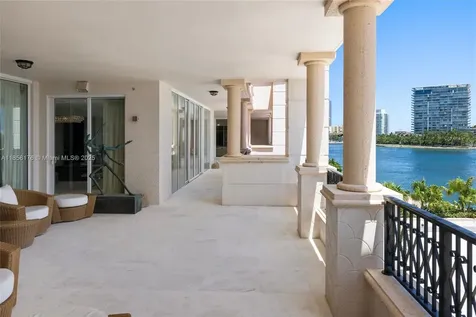 7133 Fisher Island Drive Miami Beach FL 33109