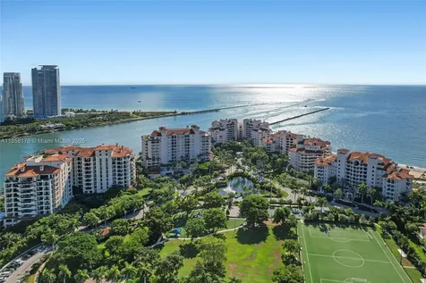 7133 Fisher Island Drive Miami Beach FL 33109