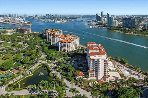 7133 Fisher Island Drive Miami Beach FL 33109