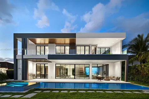 493 Holiday Drive Hallandale Beach FL 33009