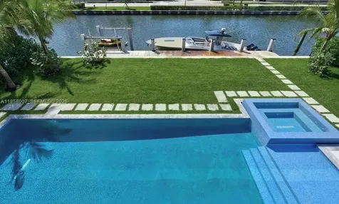 493 Holiday Drive Hallandale Beach FL 33009