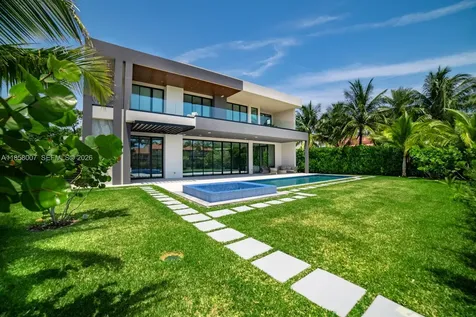 493 Holiday Drive Hallandale Beach FL 33009