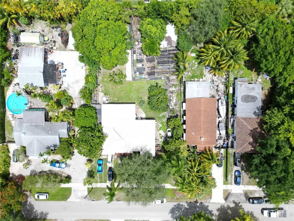 2527 Fillmore Street Hollywood FL 33020