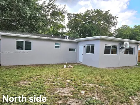 6521 Moseley Street Hollywood FL 33024