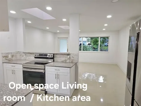 6521 Moseley Street Hollywood FL 33024