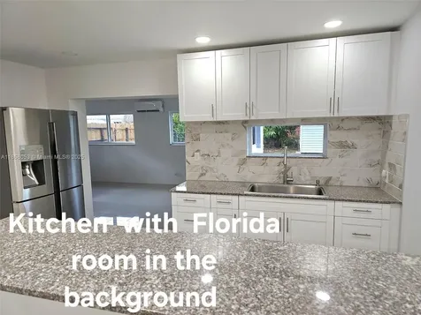 6521 Moseley Street Hollywood FL 33024