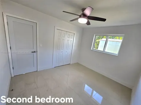 6521 Moseley Street Hollywood FL 33024