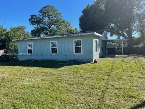 1685 20th Avenue SW Vero Beach FL 32962