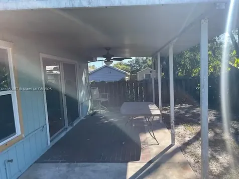 1685 20th Avenue SW Vero Beach FL 32962