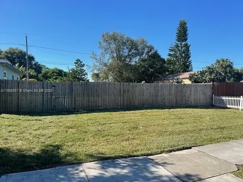 1685 20th Avenue SW Vero Beach FL 32962