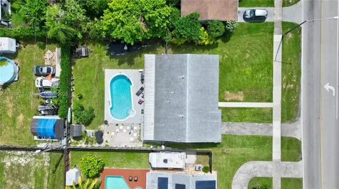 651 NW 15th Street Homestead FL 33030